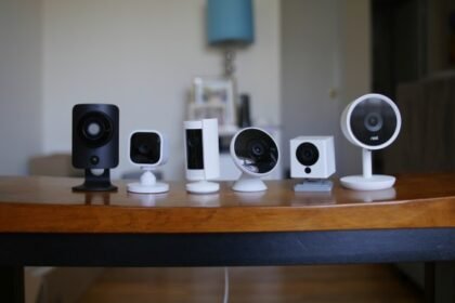 Wired vs. wireless security cameras